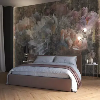 Camera da letto con carta da parati a grandi fiori